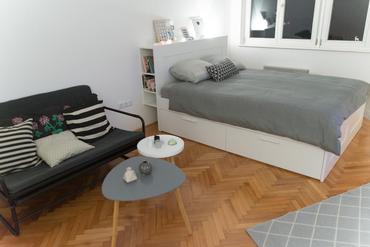 Bright & Stylish Studio Home, Superbly Located سراييفو المظهر الخارجي الصورة