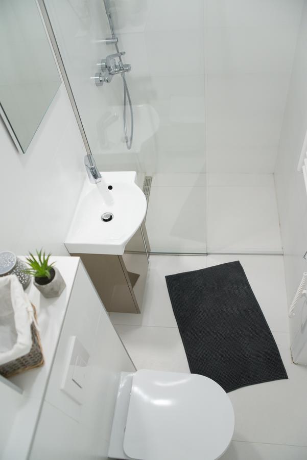 Bright & Stylish Studio Home, Superbly Located سراييفو المظهر الخارجي الصورة